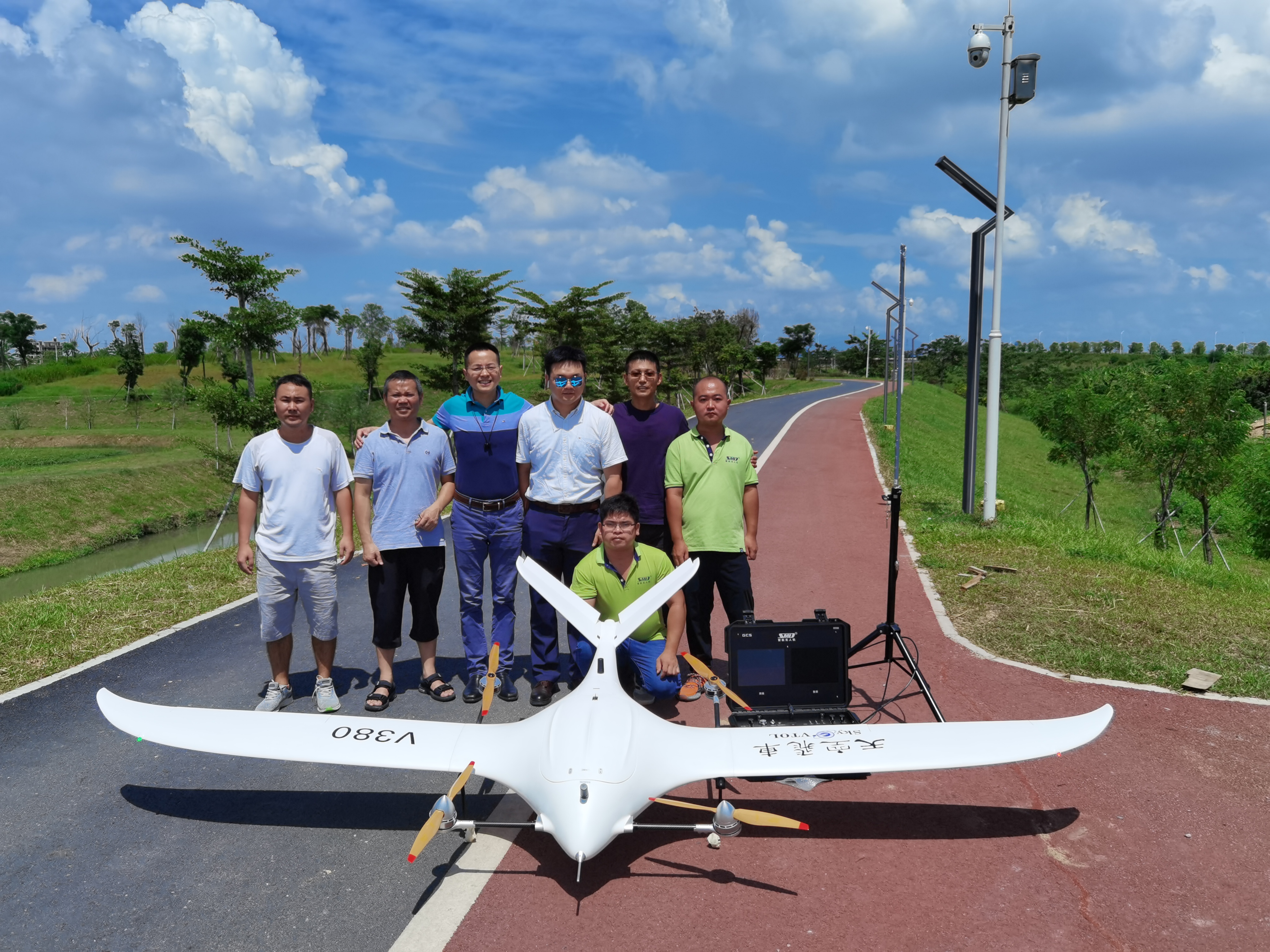 Skyevtol team received the first V380 logistic UAV in its fleet